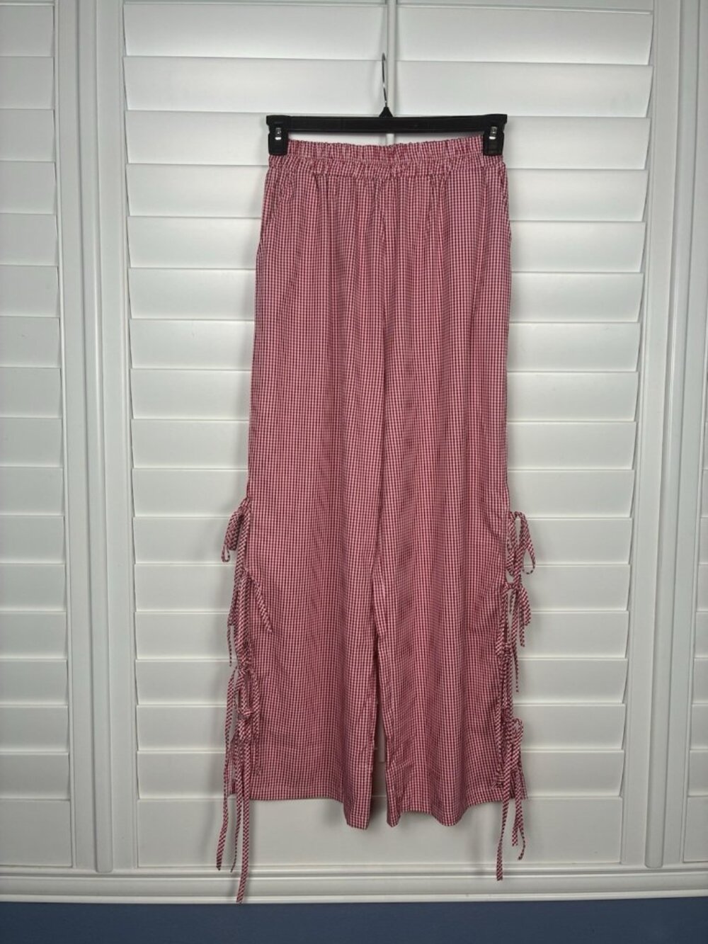 Red White Gingham Wide Leg Pants M Elastic Waist Side Slits Bow Ties